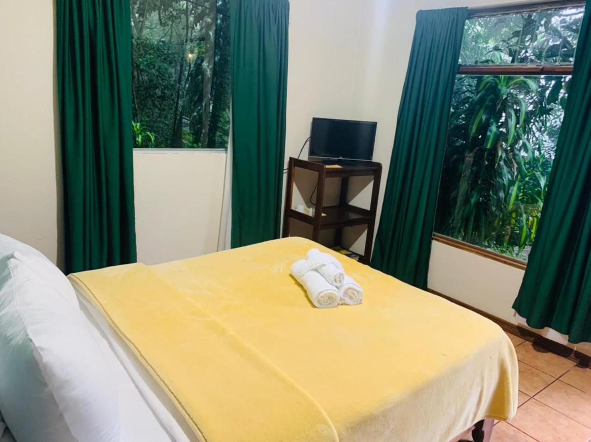Hotel Quetzal Inn Monteverde Ngoại thất bức ảnh